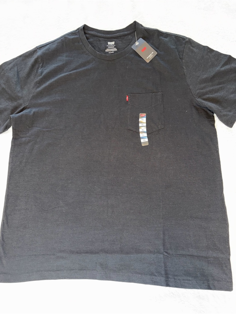 Levi's Black Short Sleeve Pocket Tee NWT Size XL
